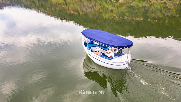 Vastocean 16 electric sightseeing boat