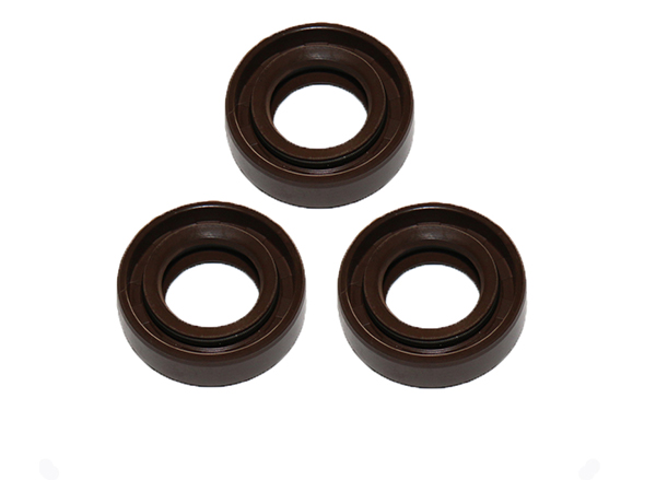 Underwater shell cover oil seal