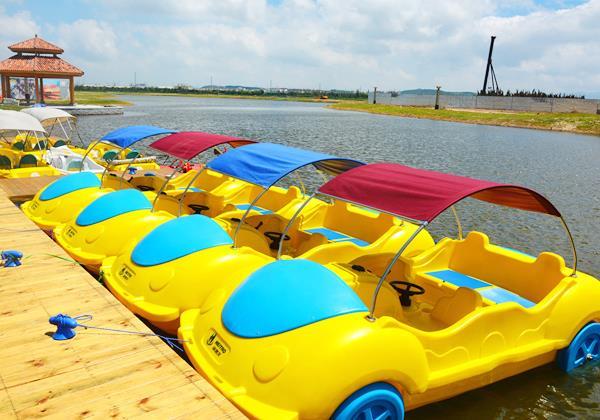 Beetle electric boat