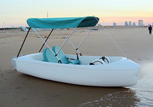 All-plastic recreational craft