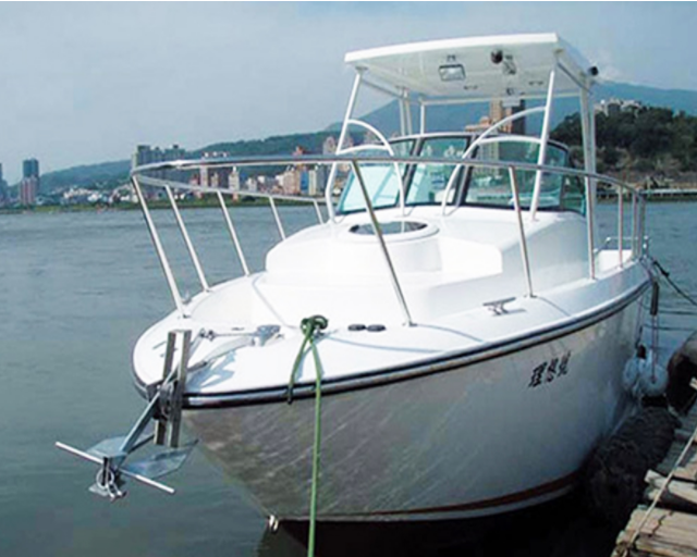 27-foot fishing boat (Deluxe Edition)