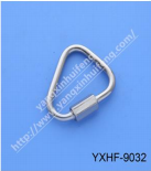 Triangular quick link ring