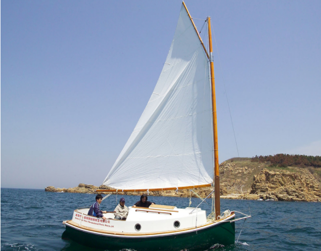 18-foot sailboat