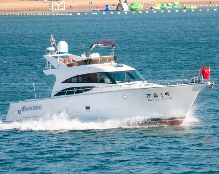 68-foot yacht