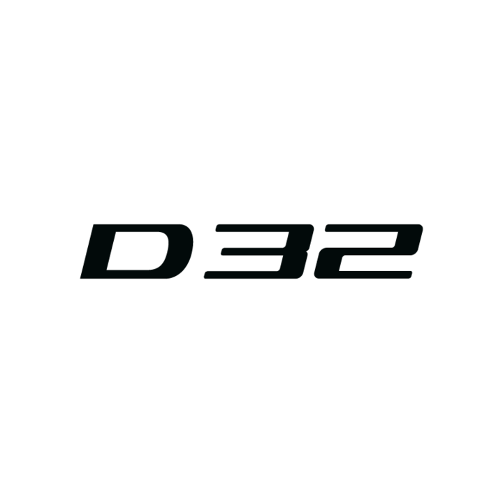 D32