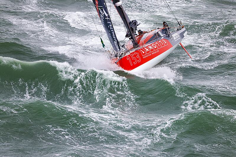 Tenacity and skill: Rolex Fastnet Race 2021