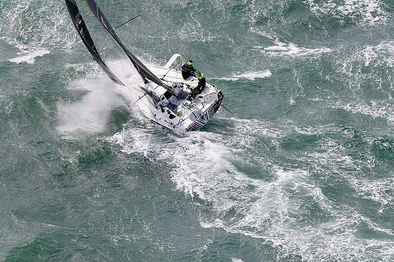 Tenacity and skill: Rolex Fastnet Race 2021