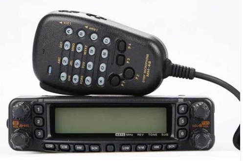 FT-8800R FM双频段车载台