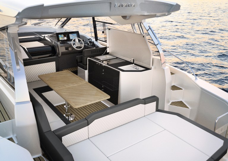 World Premiere: The new BAVARIA SR36 Yachts