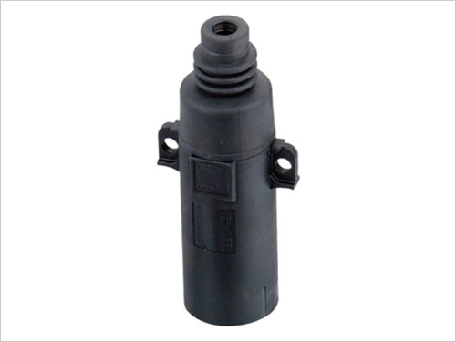 7 Pin Plastic Socket Plug