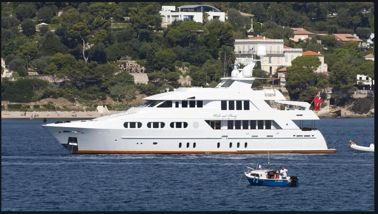 Palmer Johnson motor yacht Milk and Honey for sale