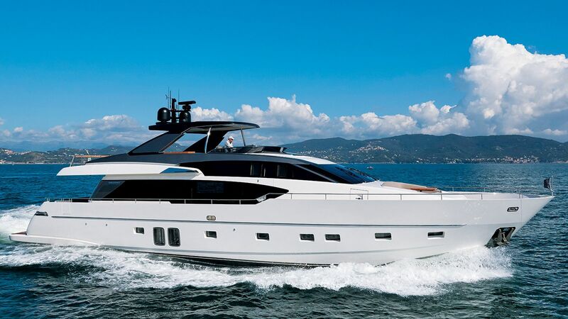 27m New-build Miss Liza Finds New Owner