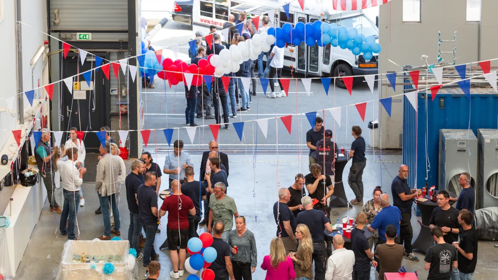 36m Solemates Launched by Mulder