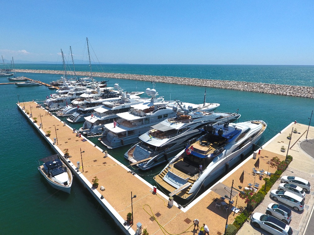 Marina d’Arechi signs agreement with P&O Marinas Dubai