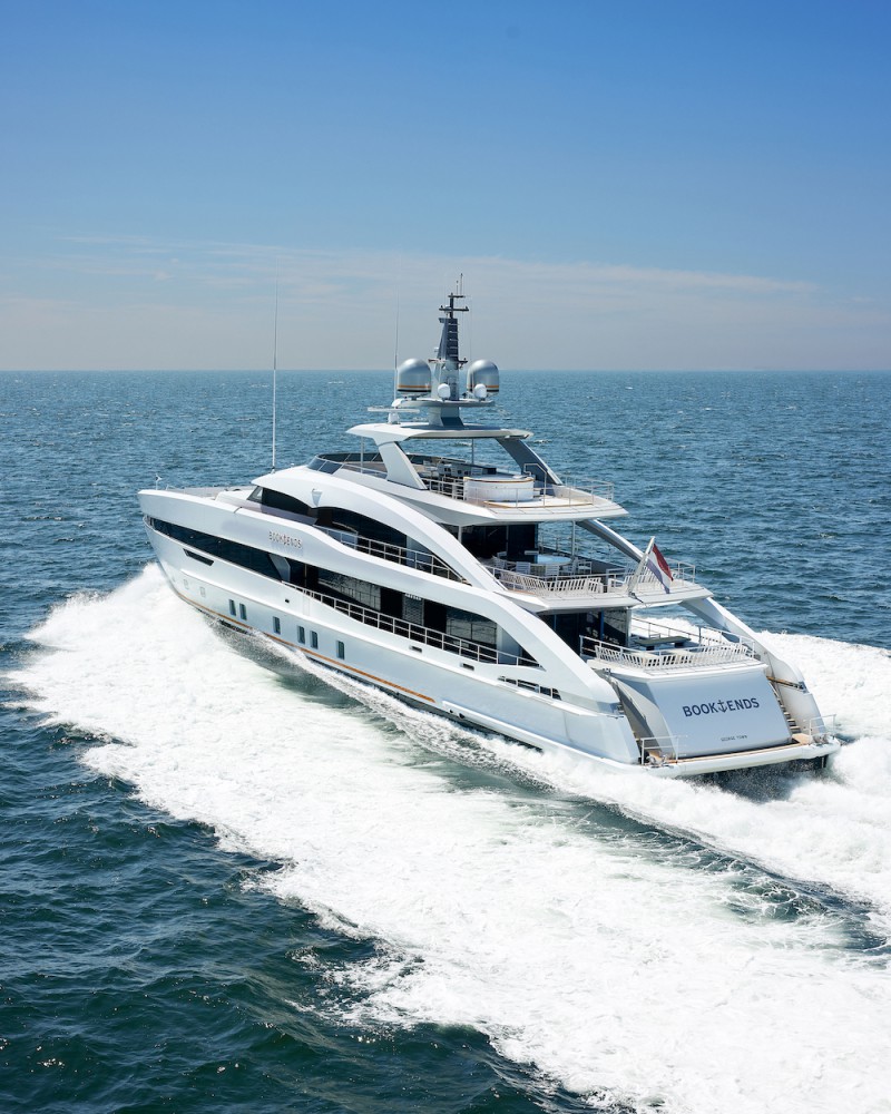 Heesen deliver 50m ‘Book Ends’