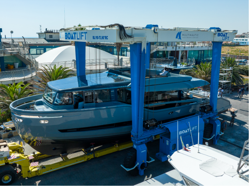 New X76 Loft Launched by Extra Yachts