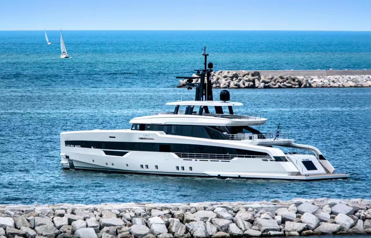 52m Ciao Delivered by CRN