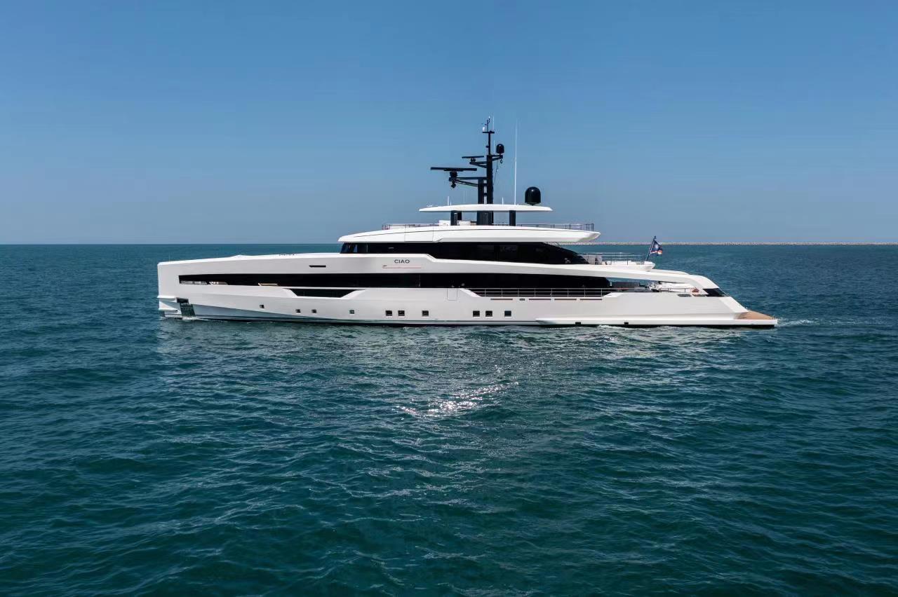52m Ciao Delivered by CRN