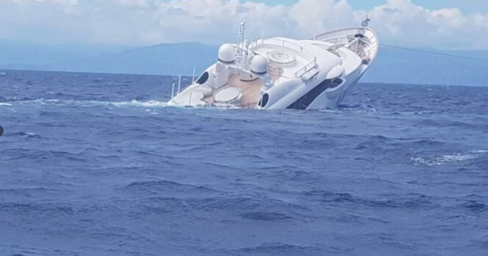 39m superyacht sinks off the coast of Italy