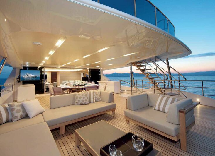 40m Benetti Mingfa Sold in Asia