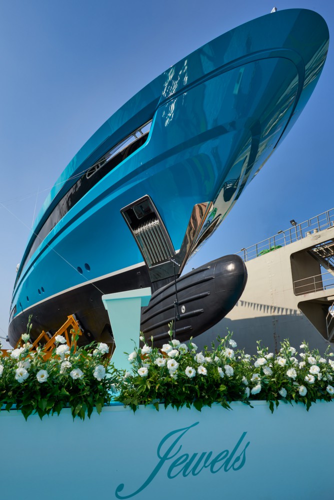 Turquoise Yachts launches 53m Jewels