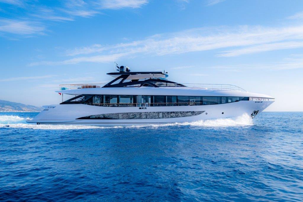 Amer Yachts and Simrad Yachting Collaborate on Environmental Protection