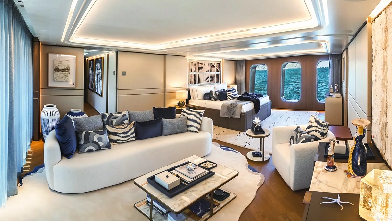 Moonstone: Behind the build of the Amels 200 destined for the North Pole