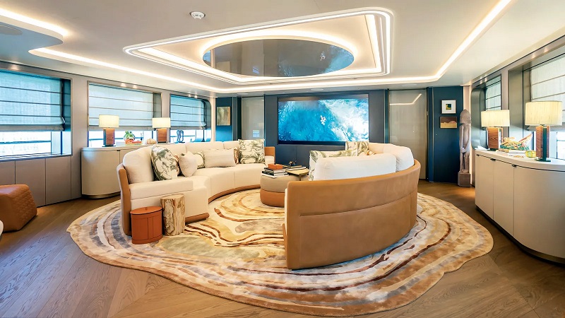 Moonstone: Behind the build of the Amels 200 destined for the North Pole