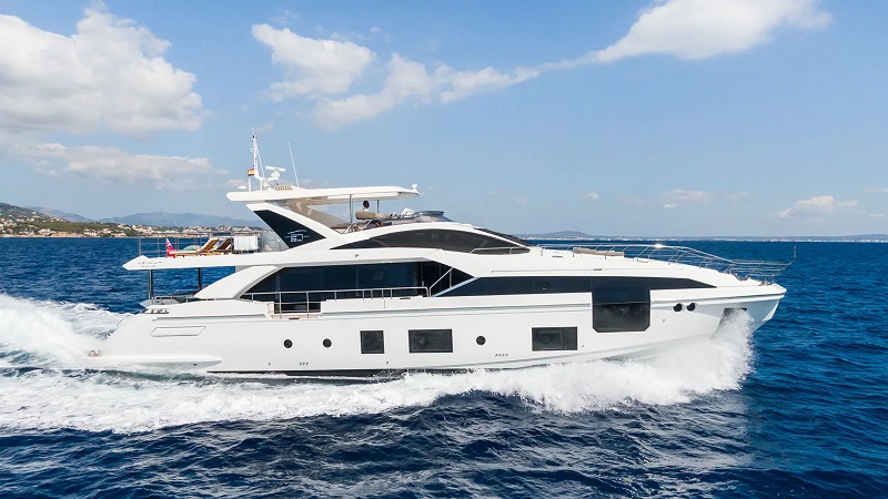 27m Azimut Ocean Monkey joins the market