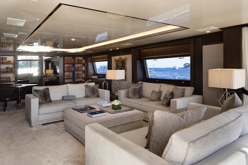 Classic Feadship motor yacht Dojo back on the market