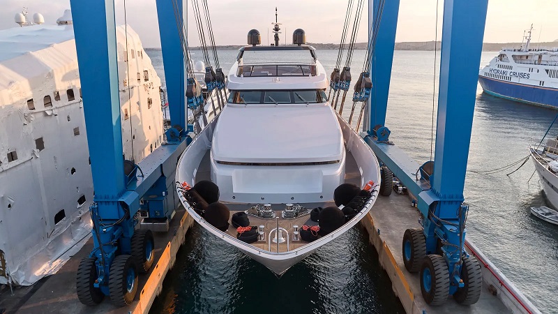 Golden Yachts launches 36m O'Neiro