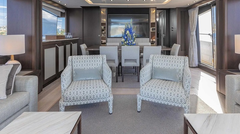 26m Sunseeker 86 yacht Insomnia sold