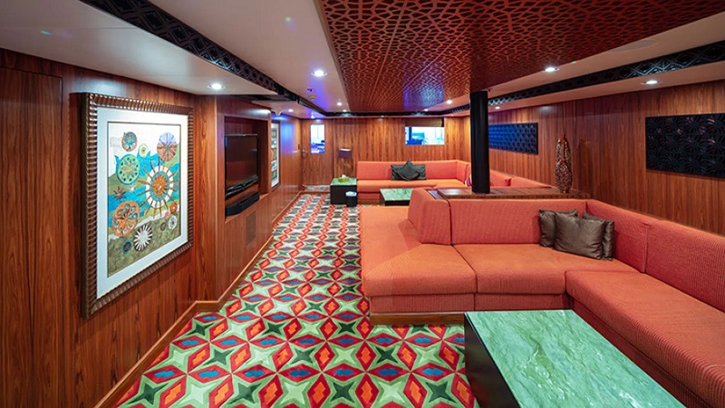 M price reduction on 91m superyacht Dubawi