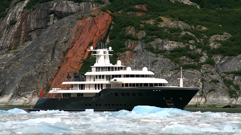 90m Lürssen superyacht Ice for sale