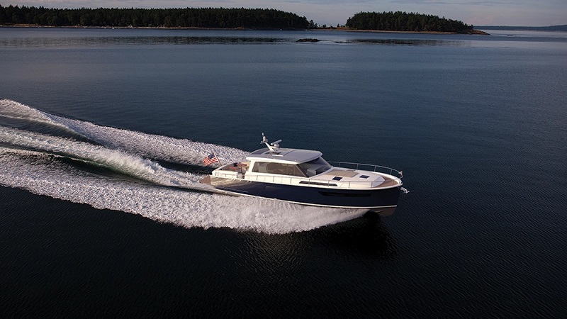 This Sleek New 57-Foot Day Cruiser Can Take on the High Seas at 40 Knots