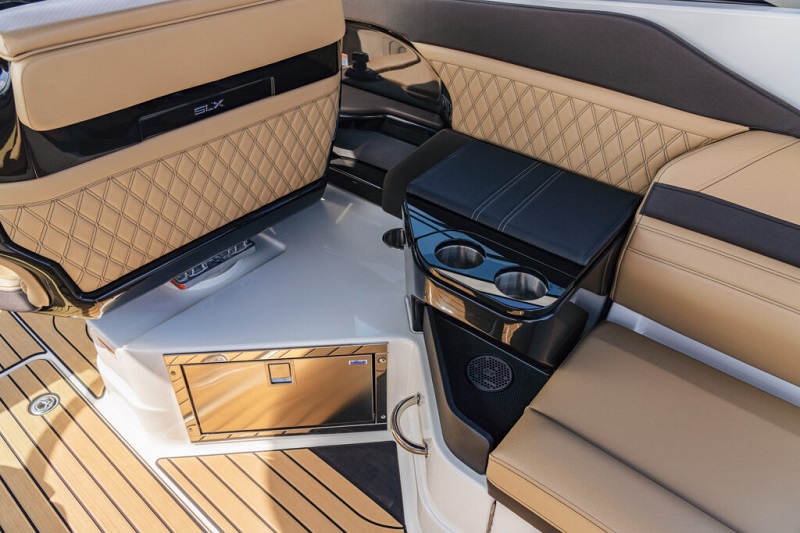 Sea Ray launches new outboard model