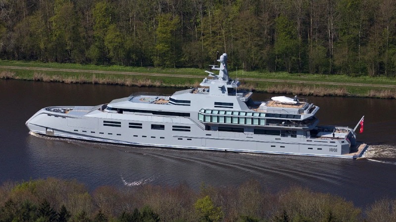 This 295-Foot Gigayacht Has a Pool That Turns Into a Dance Floor When You’re Ready to Party