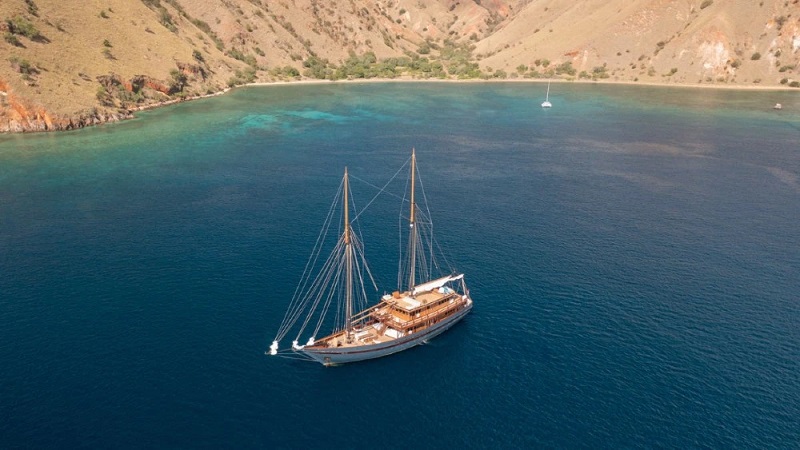 Boat of the Week: This 164-Foot Sailing Yacht Blends Traditional Indonesian Design With Modern Decor