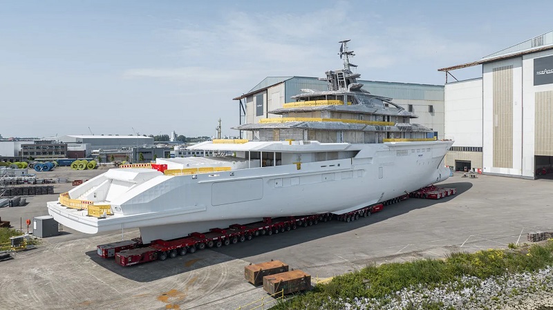 111m Project Y722 Oceanco leaves construction shed
