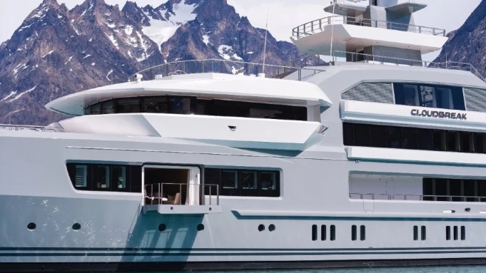 This 238-Foot Superyacht Is Made to Take You Heli-Skiing at the World’s Most Remote Slopes This 238-Foot Superyacht Is Made to Take You Heli-Skiing at the World’s Most Remote Slopes