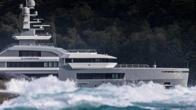 This 238-Foot Superyacht Is Made to Take You Heli-Skiing at the World’s Most Remote Slopes This 238-Foot Superyacht Is Made to Take You Heli-Skiing at the World’s Most Remote Slopes