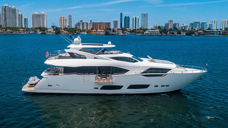 29m Sunseeker motor yacht Jade joins market 29m Sunseeker motor yacht Jade joins market