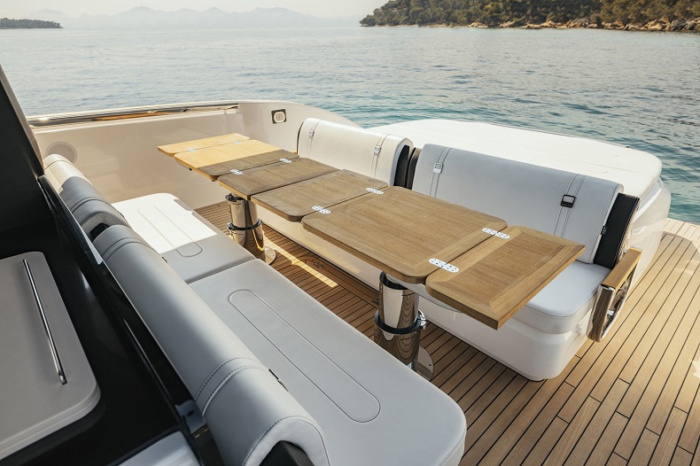 Invictus TT420: Unveiling the Vogue White Edition at Cannes Yachting Festival