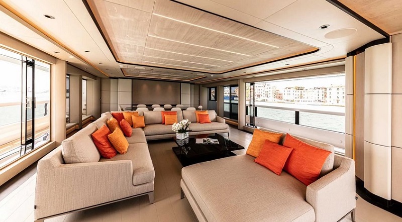 In pictures: First look at Ocean King's first Ducale 120 Vãyus