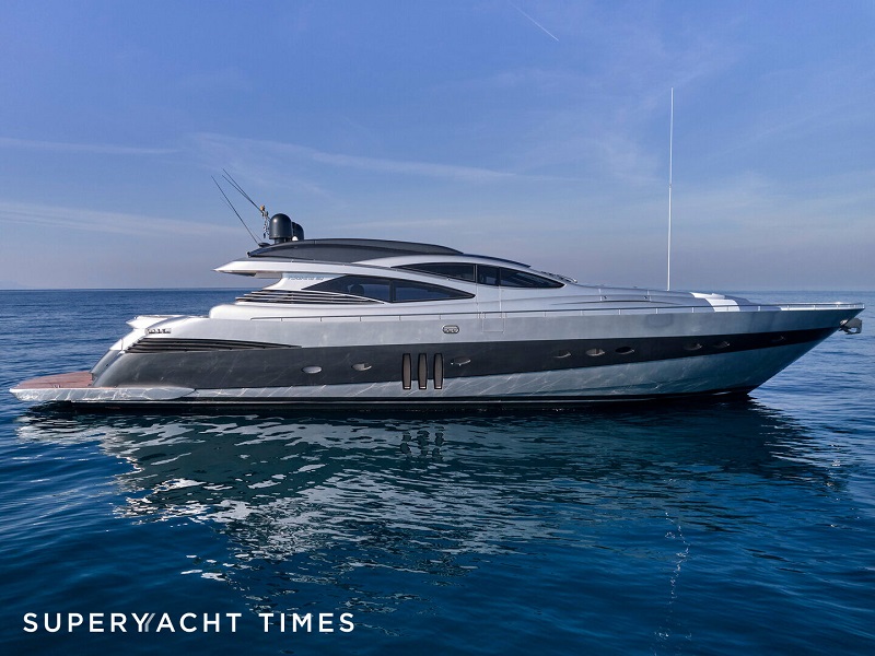 27m Pershing 90 motor yacht Z2 joins the market
