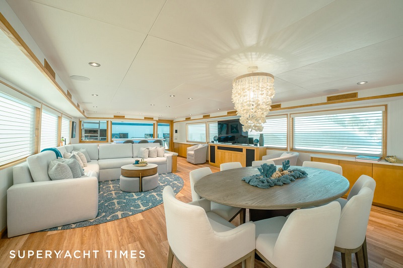 34m Broward motor yacht Alexandra Jane for sale