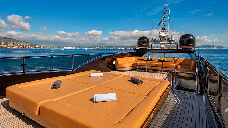 This Glitzy 105-Foot Superyacht Has Two Massive Sun Pads Where You Can Work on Your Tan