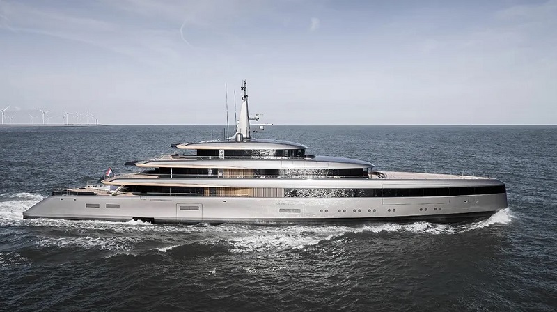 This 276-Foot Hybrid Superyacht Emits 90% Less Carbon Than Gas-Powered Vessels
