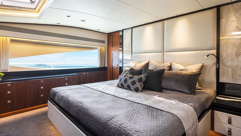 Onboard 38m Horizon RP125 Vin Xan