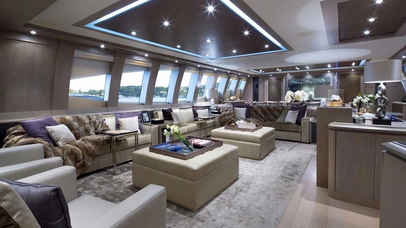 41m Palmer Johnson motor yacht Defiant for sale 41m Palmer Johnson motor yacht Defiant for sale